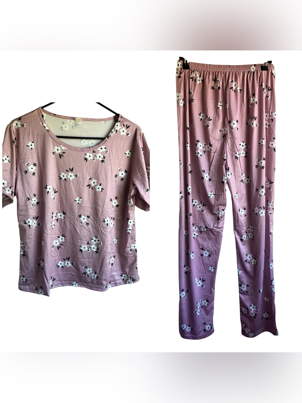 NWOT Floral Lounge Set - Top, Pants, & Eye Mask